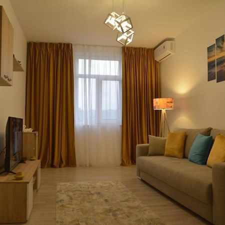 Sunrise Apartment Петрошани Экстерьер фото